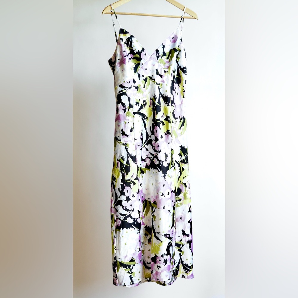 Floral Summer Dress Open Back with Slit